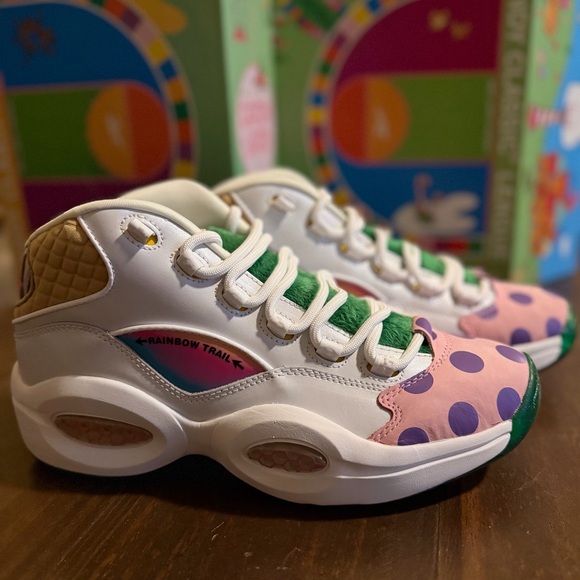 NEW IN BOX DeadStock Hasbro x Reebok Question Mid 'Candy Land' Sneakers Size 9M